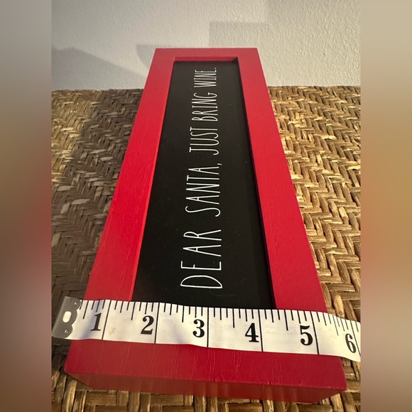 Rae Dunn “Dear Santa, just bring wine” sign - Picture 4 of 4